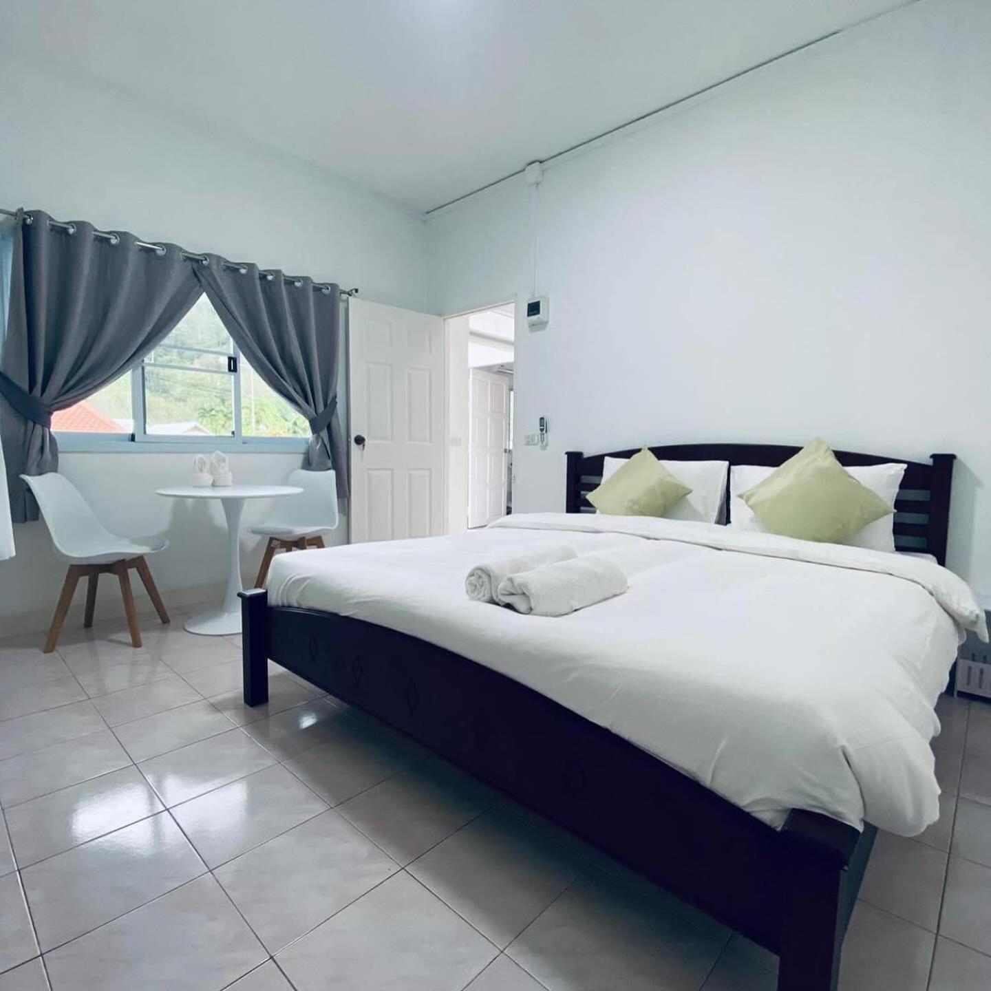 Elephant Sports Bar And Accommodation Phuket Luaran gambar