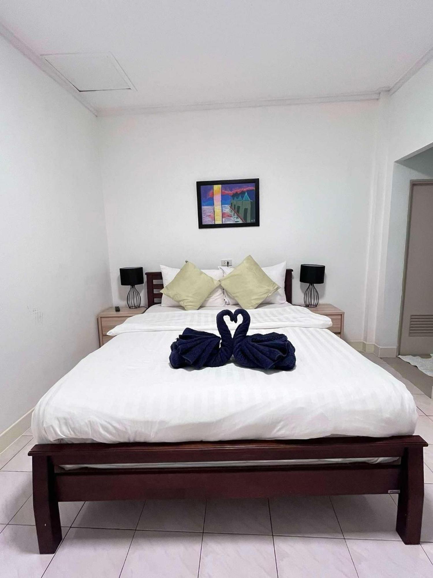 Elephant Sports Bar And Accommodation Phuket Luaran gambar