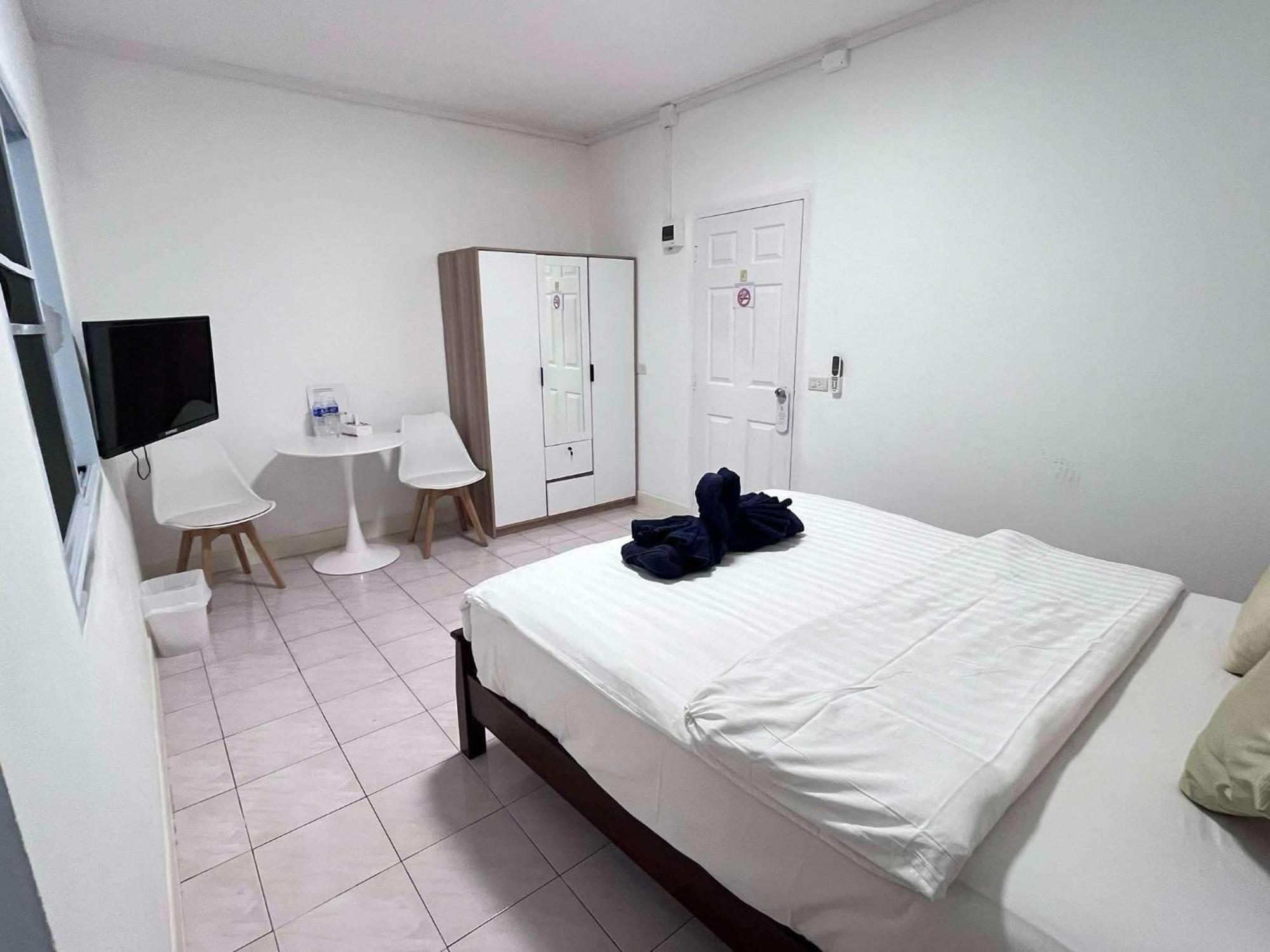 Elephant Sports Bar And Accommodation Phuket Luaran gambar